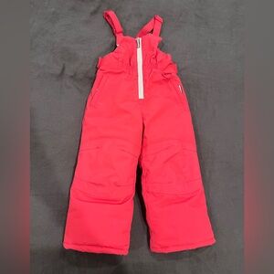 Toddler snow bib in size 3T. No tags but never worn. New condition!